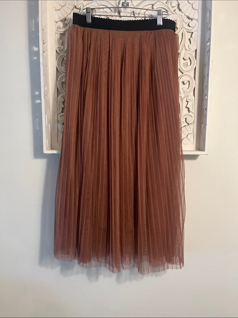 Zenana Outfitters Pleated Tulle Midi Skirt - Copper Brown with Black Waistband